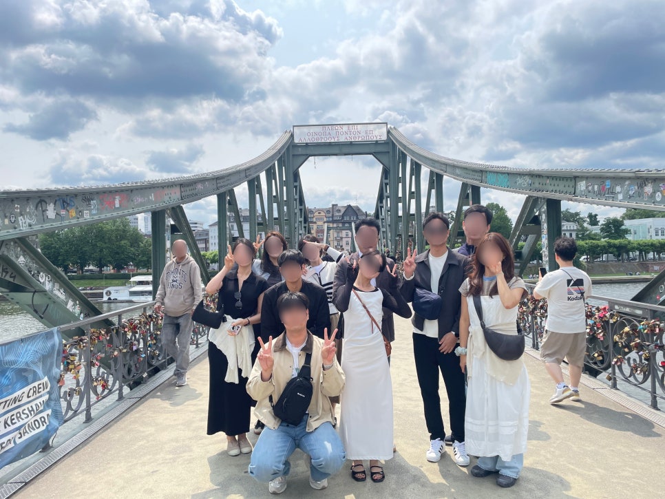 SE-25b9c42b-a797-4602-a013-a7a80c37b5d1.jpg